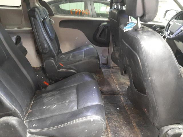 Photo 6 from auction – 2014 CHRYSLER TOWN & COU with VIN 2C4RC1BG5ER112983