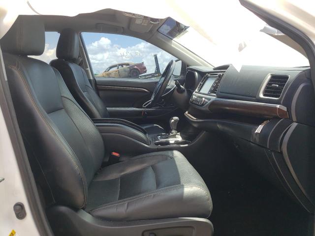 Photo 5 from auction – 2015 TOYOTA HIGHLANDER with VIN 5TDDKRFH1FS168202