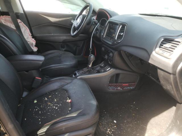 Photo 5 from auction – 2018 JEEP COMPASS TR with VIN 3C4NJDDB6JT450973