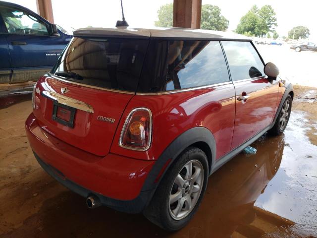Photo 4 from auction – 2010 MINI COOPER with VIN WMWMF3C54ATZ22051