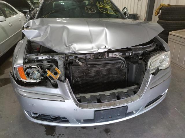 Photo 9 from auction – 2013 CHRYSLER 300C with VIN 2C3CCAKT4DH733160