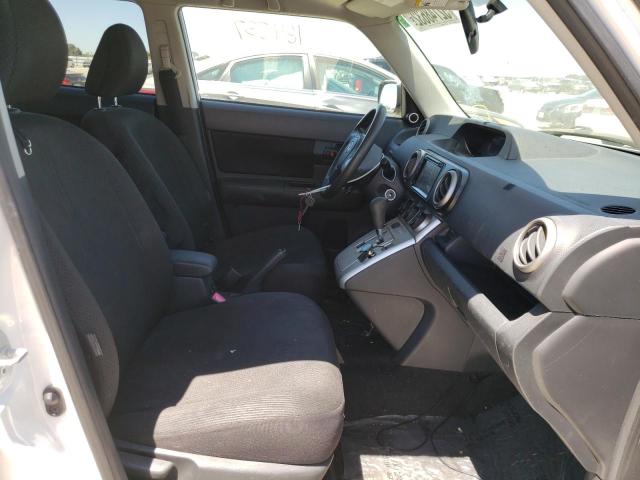 Photo 5 from auction – 2008 SCION XB with VIN JTLKE50E281026404