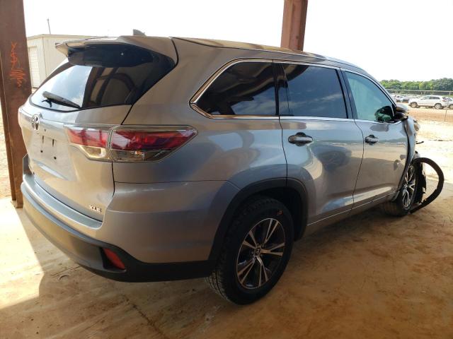 Photo 4 from auction – 2016 TOYOTA HIGHLANDER with VIN 5TDKKRFH9GS158686