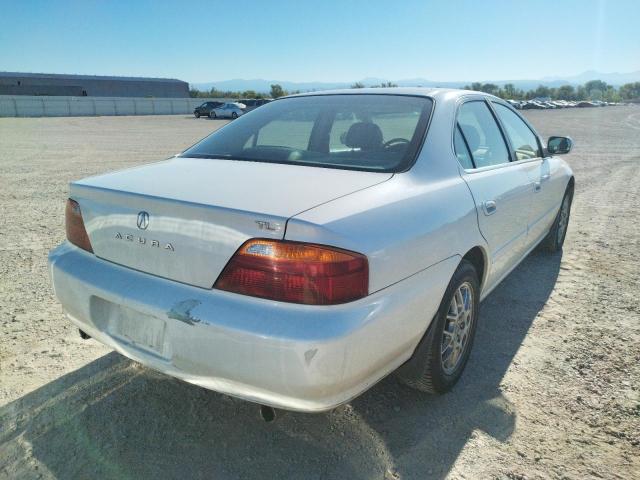 Photo 4 from auction – 2000 ACURA 3.2TL with VIN 19UUA5660YA047477