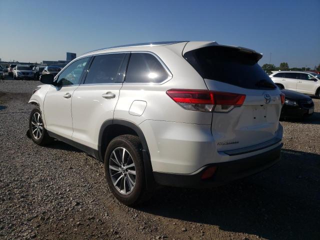 Photo 3 from auction – 2019 TOYOTA HIGHLANDER with VIN 5TDJZRFH6KS585565