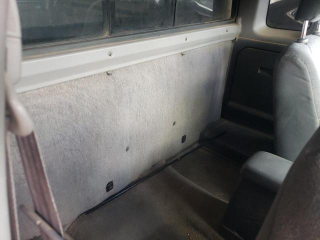 Photo 6 from auction – 1998 NISSAN FRONTIER K with VIN 1N6DD26Y2WC302327