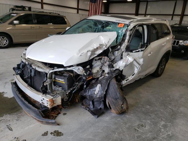 Photo 2 from auction – 2015 TOYOTA HIGHLANDER with VIN 5TDKKRFH5FS055229