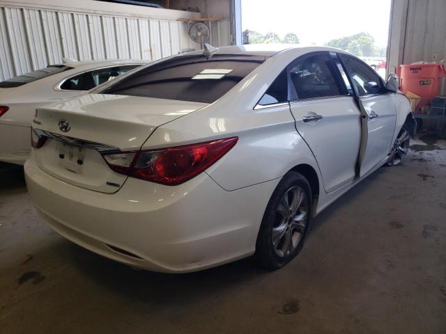 Photo 4 from auction – 2011 HYUNDAI SONATA SE with VIN 5NPEC4AC7BH300072