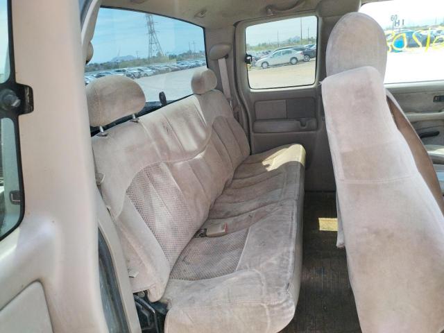 Photo 6 from auction – 2001 CHEVROLET SILVERADO with VIN 2GCEC19V811100564