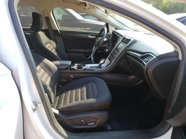 Photo 5 from auction – 2016 FORD FUSION SE with VIN 3FA6P0HD7GR272672