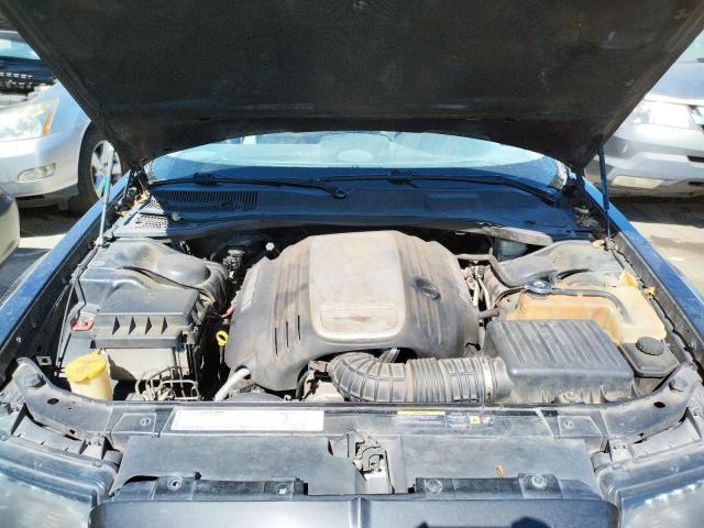 Photo 7 from auction – 2006 CHRYSLER 300C with VIN 2C3LA63H86H425151