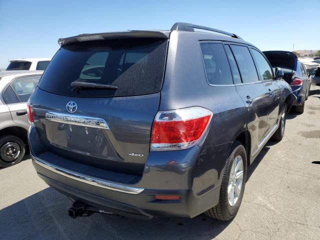 Photo 4 from auction – 2013 TOYOTA HIGHLANDER with VIN 5TDBK3EH5DS258195