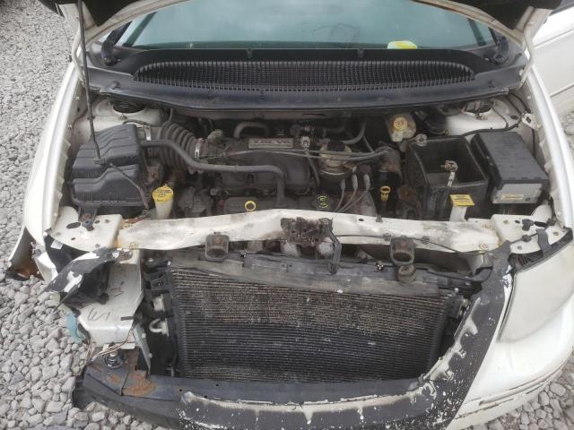 Photo 7 from auction – 2005 CHRYSLER TOWN & COU with VIN 2C8GP64L15R170753