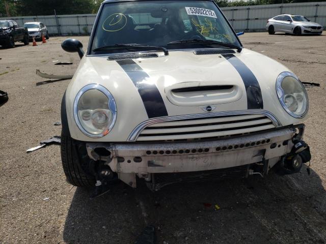 Photo 9 from auction – 2004 MINI COOPER S with VIN WMWRE33444TD88427