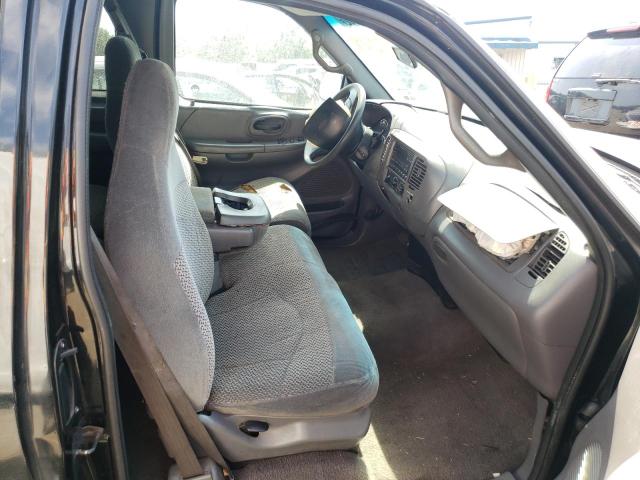 Photo 5 from auction – 2000 FORD F150 with VIN 1FTRX07L9YKB29809