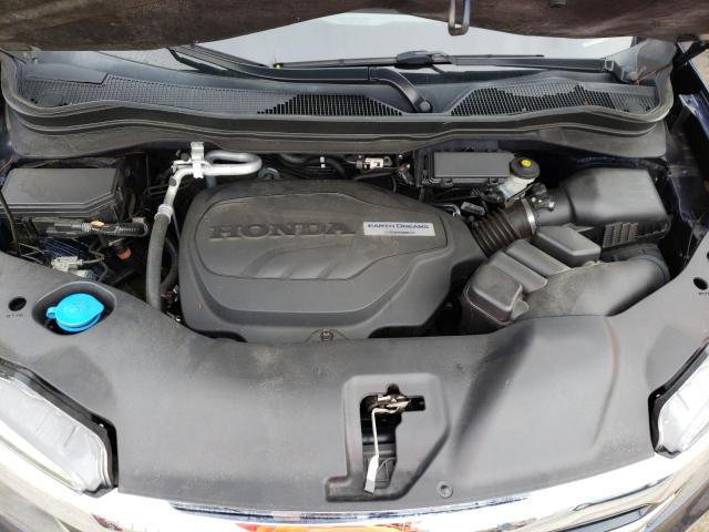 Photo 7 from auction – 2017 HONDA PILOT TOUR with VIN 5FNYF5H92HB007983