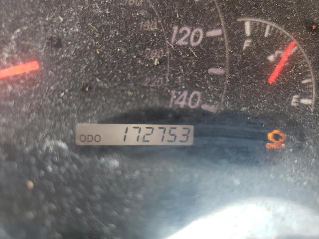 Photo 8 from auction – 2005 TOYOTA CAMRY LE with VIN 4T1BE32K25U049352