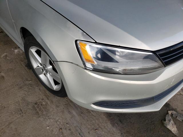 Photo 9 from auction – 2012 VOLKSWAGEN JETTA TDI with VIN 3VWLL7AJ0CM088129