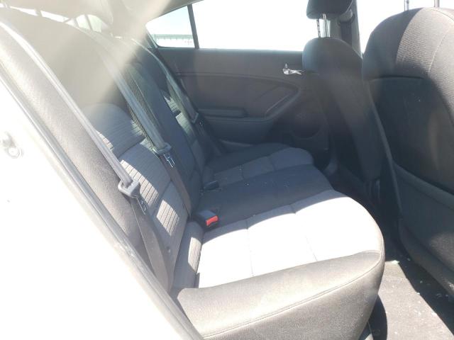 Photo 6 from auction – 2016 KIA FORTE LX with VIN KNAFX4A64G5518591
