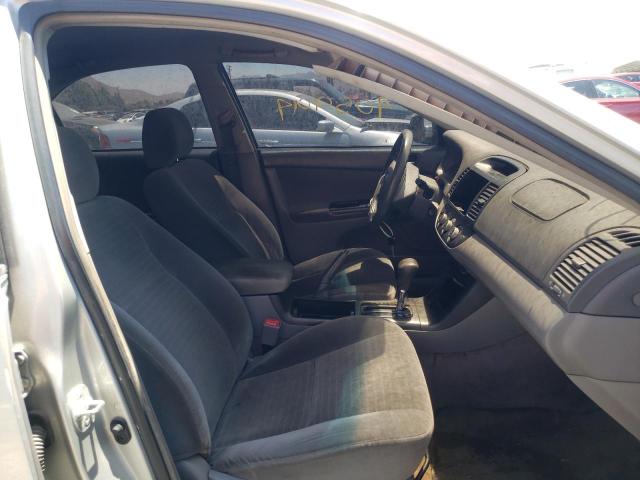 Photo 5 from auction – 2005 TOYOTA CAMRY LE with VIN 4T1BF32K65U109971