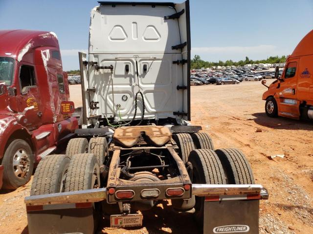 Photo 6 from auction – 2022 FREIGHTLINER CASCADIA 1 with VIN 3AKJHHDR5NSNC1931