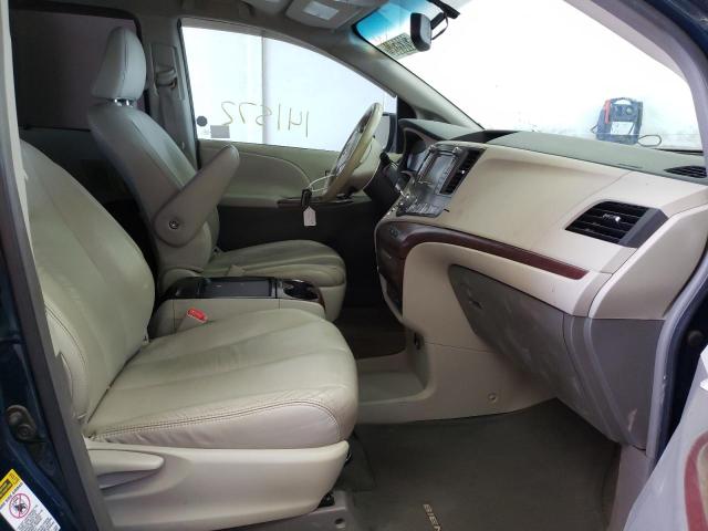 Photo 5 from auction – 2011 TOYOTA SIENNA XLE with VIN 5TDYK3DC7BS044869
