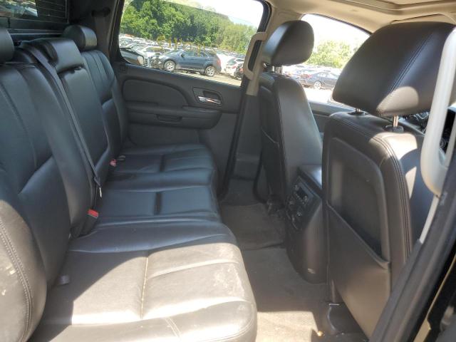 Photo 6 from auction – 2013 CHEVROLET AVALANCHE with VIN 3GNTKFE79DG330714