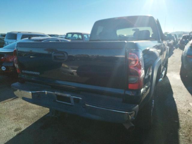 Photo 4 from auction – 2006 CHEVROLET SILVERADO with VIN 1GCHK29UX6E289592