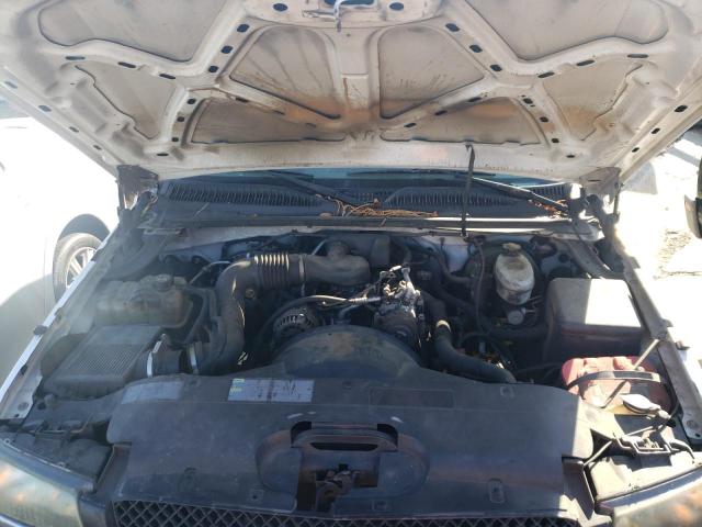 Photo 7 from auction – 2003 CHEVROLET SILVERADO with VIN 2GCEC19XX31381870