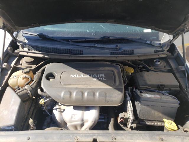 Photo 7 from auction – 2015 CHRYSLER 200 LIMITE with VIN 1C3CCCAB4FN742729