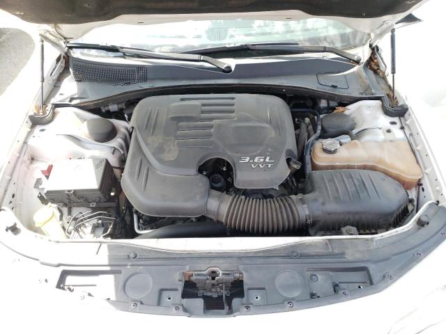 Photo 7 from auction – 2016 CHRYSLER 300 LIMITE with VIN 2C3CCAAG9GH238249