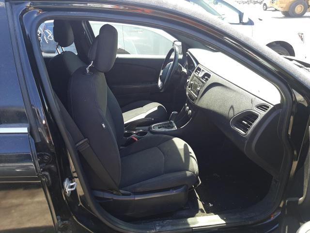 Photo 5 from auction – 2013 CHRYSLER 200 TOURIN with VIN 1C3CCBBBXDN505622