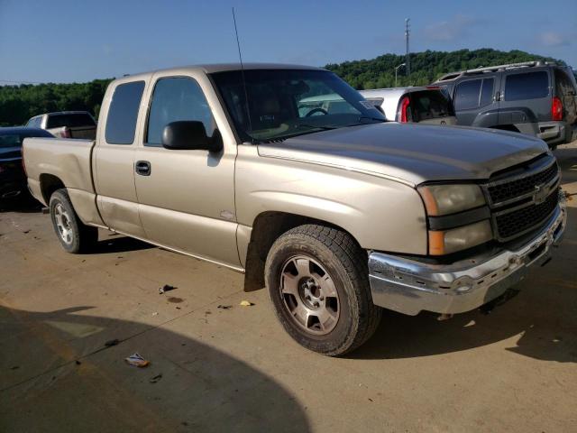 CHEVROLET SILVERADO 2006 with VIN 1GCEC19X36Z215279 - Photo from auction