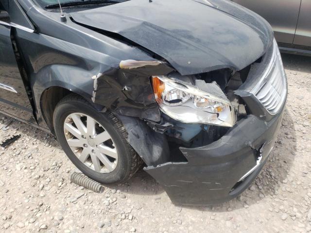 Photo 9 from auction – 2011 CHRYSLER TOWN & COU with VIN 2A4RR8DG3BR781344