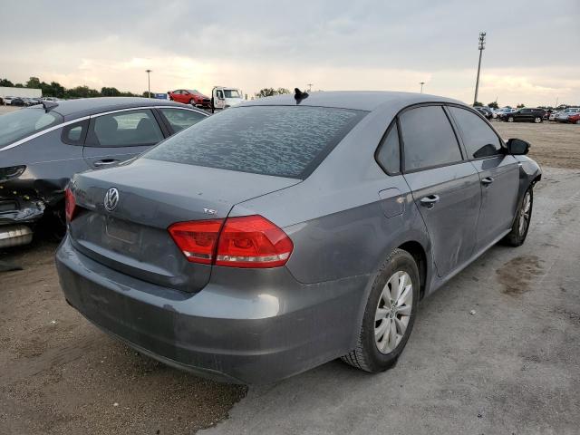 Photo 4 from auction – 2014 VOLKSWAGEN PASSAT S with VIN 1VWAT7A30EC103791