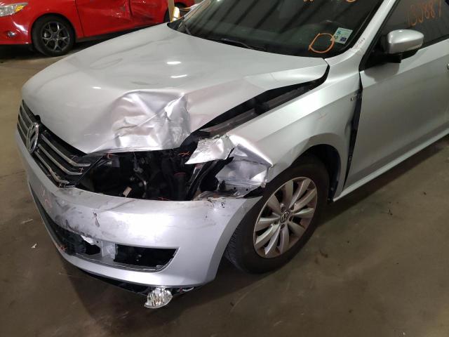 Photo 9 from auction – 2015 VOLKSWAGEN PASSAT S with VIN 1VWAT7A3XFC002033