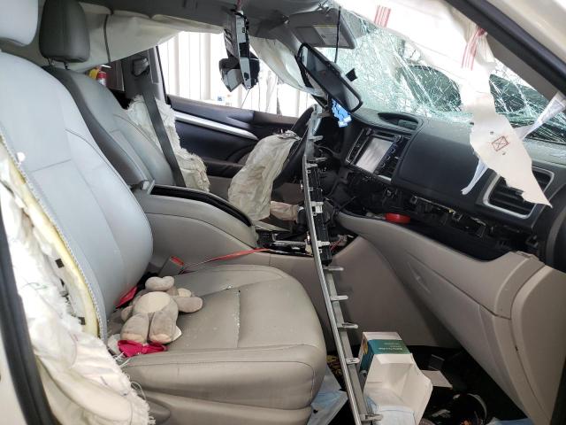Zdjęcie 5 z aukcji – 2015 TOYOTA HIGHLANDER z VIN 5TDKKRFH5FS055229