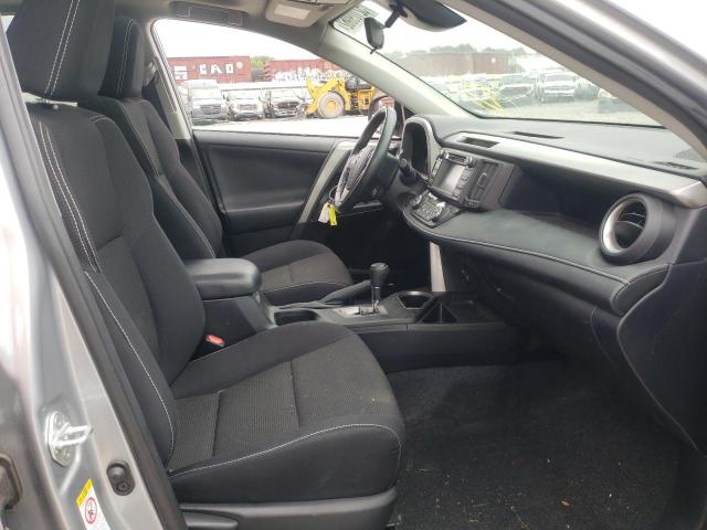Photo 5 from auction – 2017 TOYOTA RAV4 XLE with VIN 2T3RFREV7HW559650