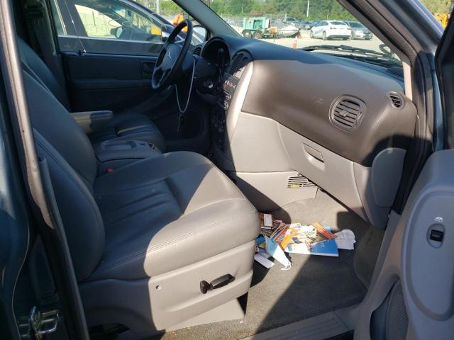Photo 5 from auction – 2005 CHRYSLER TOWN & COU with VIN 2C4GP54L55R600554