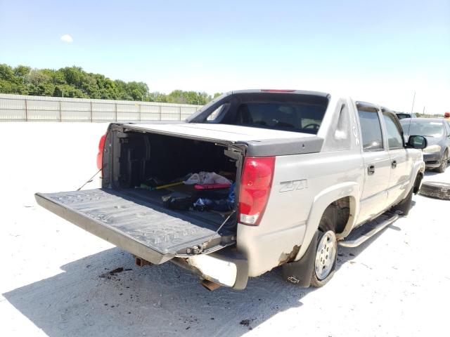 Photo 4 from auction – 2004 CHEVROLET AVALANCHE with VIN 3GNEK12TX4G238217