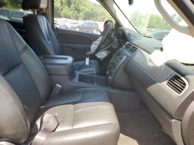 Photo 5 from auction – 2013 CHEVROLET AVALANCHE with VIN 3GNTKFE79DG330714