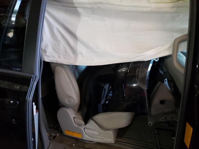 Photo 6 from auction – 2012 TOYOTA SIENNA XLE with VIN 5TDYK3DCXCS276805