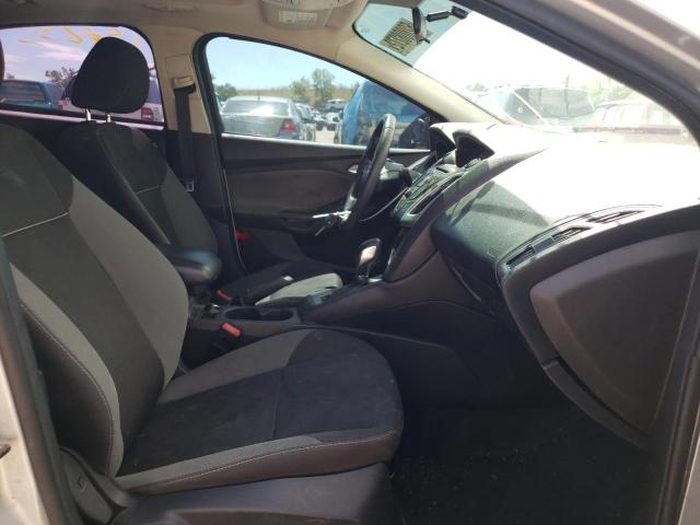 Zdjęcie 5 z aukcji – 2014 FORD FOCUS SE z VIN 1FADP3K28EL242172