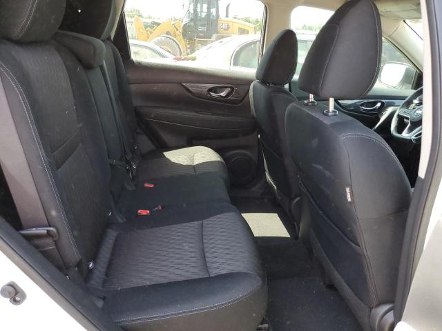 Photo 6 from auction – 2017 NISSAN ROGUE S with VIN KNMAT2MT6HP556974