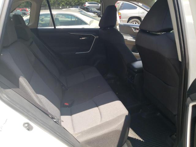 Photo 6 from auction – 2019 TOYOTA RAV4 XLE with VIN JTMP1RFV1KD032017