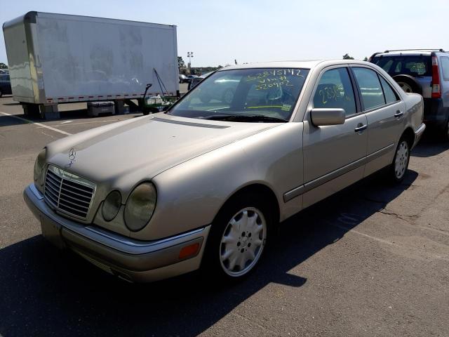 Photo 2 from auction – 1997 MERCEDES-BENZ 300 SDL with VIN WDBJF20FXVA381102