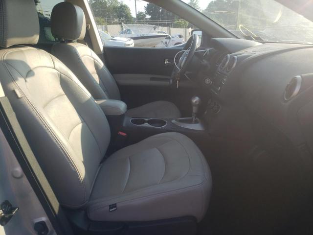 Photo 5 from auction – 2015 NISSAN ROGUE with VIN JN8AS5MT5FW154648