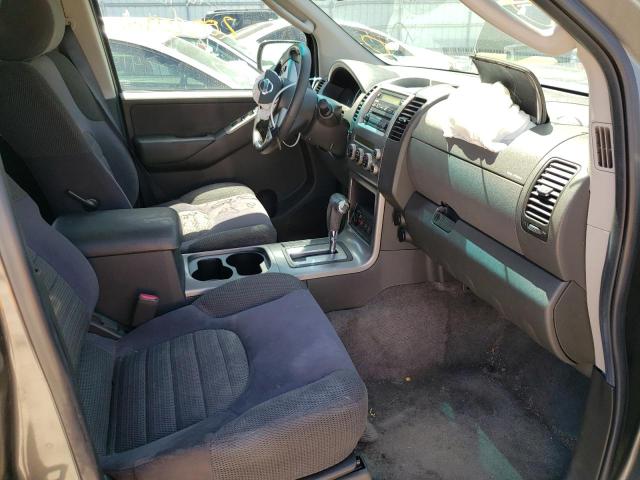 Photo 5 from auction – 2005 NISSAN PATHFINDER with VIN 5N1AR18WX5C756638