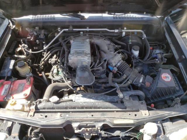 Photo 7 from auction – 2001 NISSAN FRONTIER C with VIN 1N6MD27Y51C369253