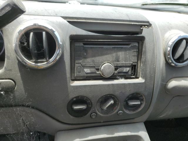 Photo 9 from auction – 2005 FORD EXPEDITION with VIN 1FMPU15535LA86354